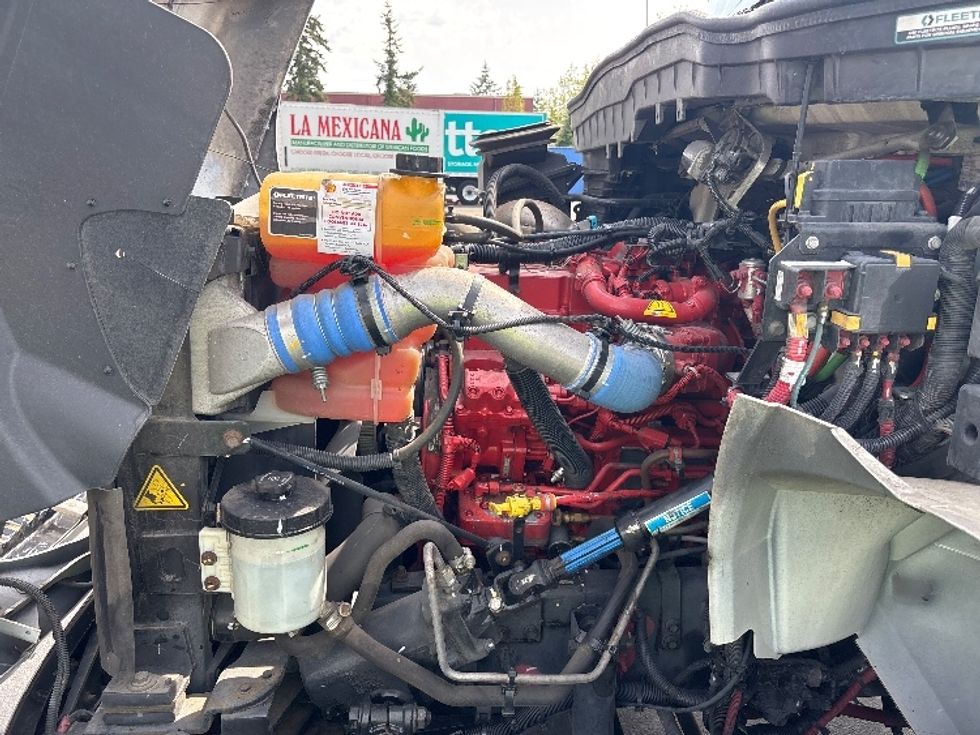 Day Cab Tractor-Heavy Duty Tractors-International-2020-MV607-Kent-WA-138,724\n\t\tmiles-$ 51,500 - Image 16