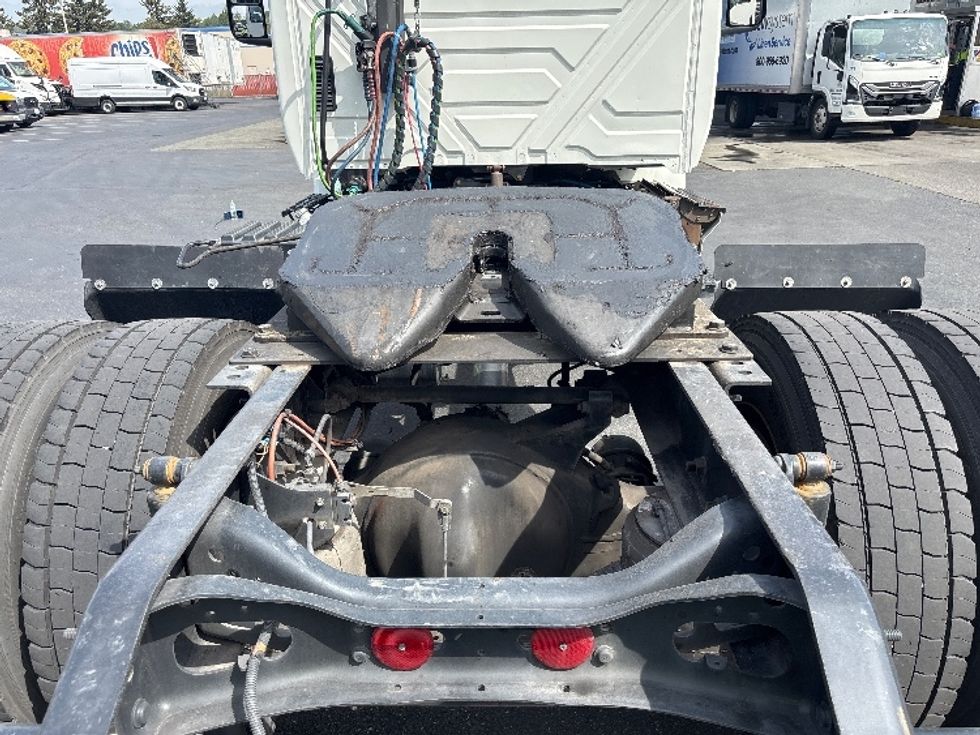 Day Cab Tractor-Heavy Duty Tractors-International-2020-MV607-Kent-WA-138,724\n\t\tmiles-$ 51,500 - Image 6