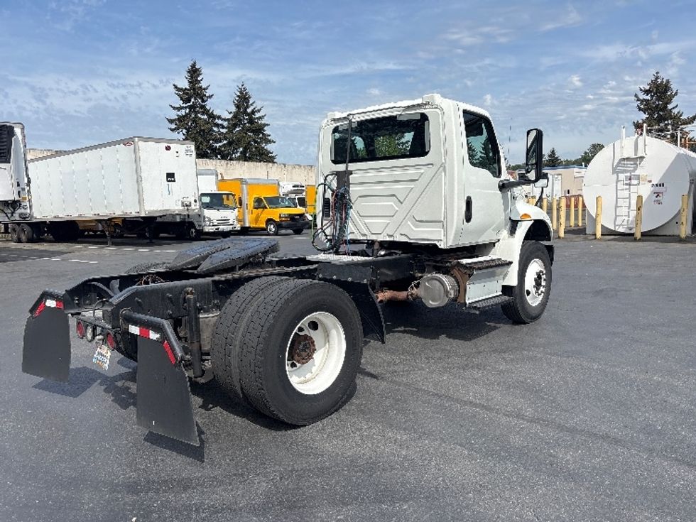 Day Cab Tractor-Heavy Duty Tractors-International-2020-MV607-Kent-WA-138,724\n\t\tmiles-$ 51,500 - Image 7