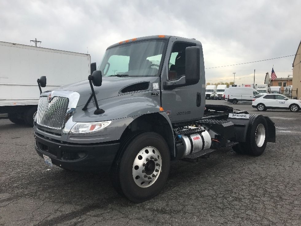 Day Cab Tractor-Heavy Duty Tractors-International-2020-MV607-Kent-WA-214,200\n\t\tmiles-$ 52,000 - Image 3