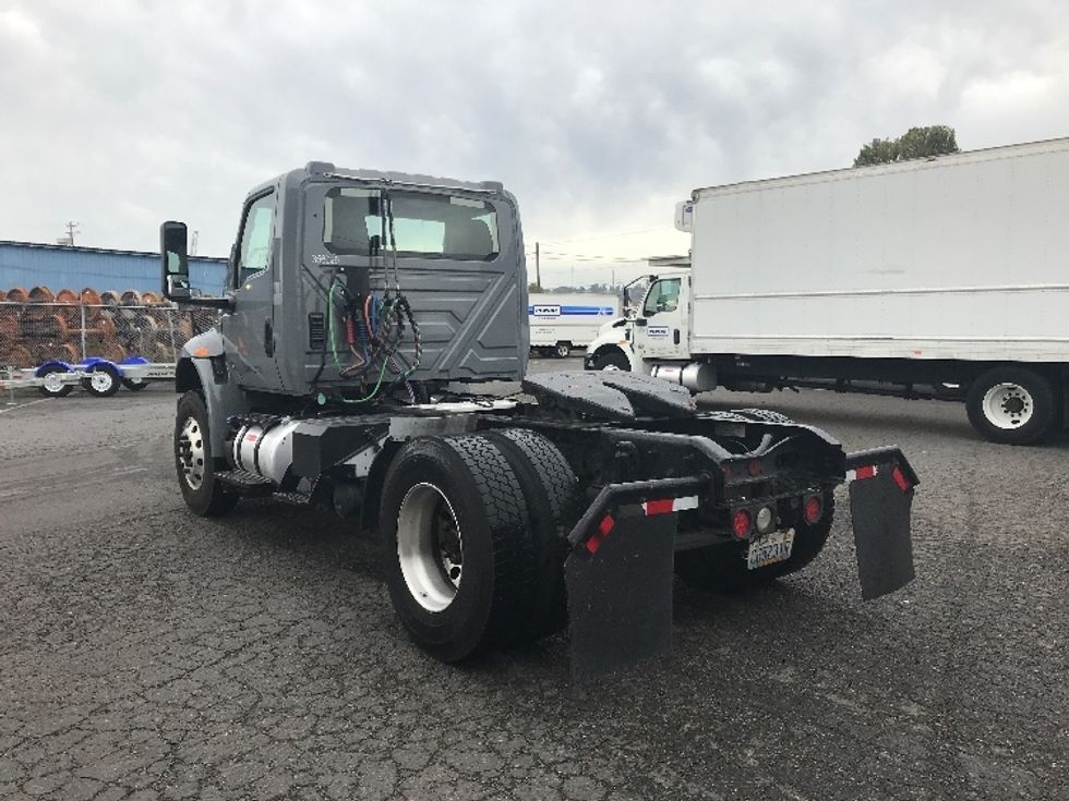 Day Cab Tractor-Heavy Duty Tractors-International-2020-MV607-Kent-WA-214,200\n\t\tmiles-$ 52,000 - Image 5