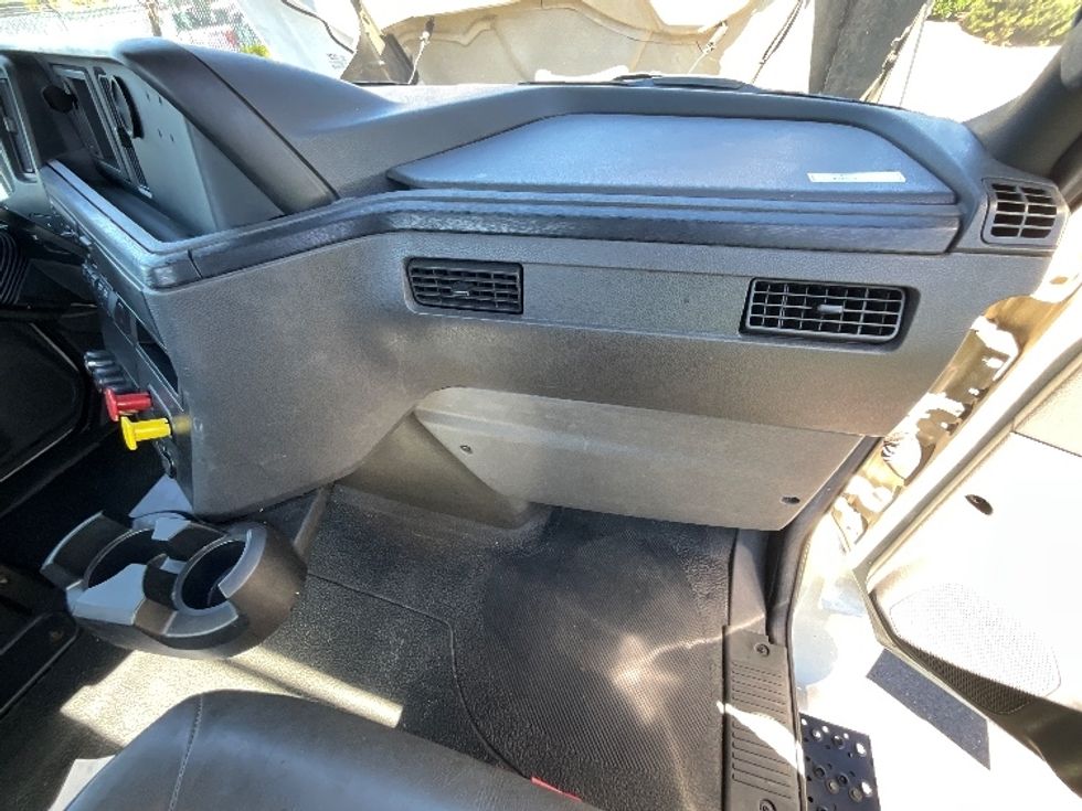 Day Cab Tractor-Heavy Duty Tractors-International-2020-MV607-Portland-OR-154,627\n\t\tmiles-$ 53,250 - Image 13
