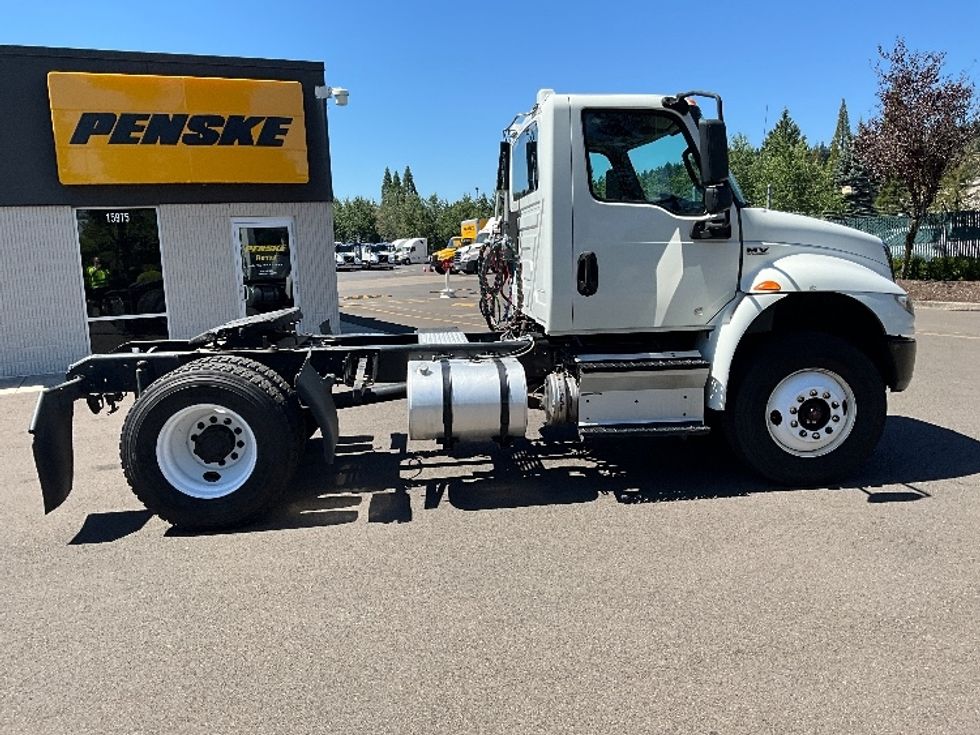 Day Cab Tractor-Heavy Duty Tractors-International-2020-MV607-Portland-OR-154,627\n\t\tmiles-$ 53,250 - Image 8