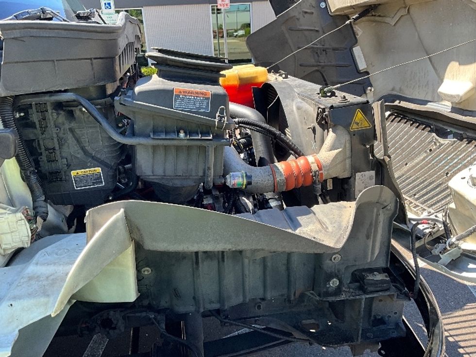 Day Cab Tractor-Heavy Duty Tractors-International-2020-MV607-Portland-OR-165,019\n\t\tmiles-$ 51,500 - Image 15