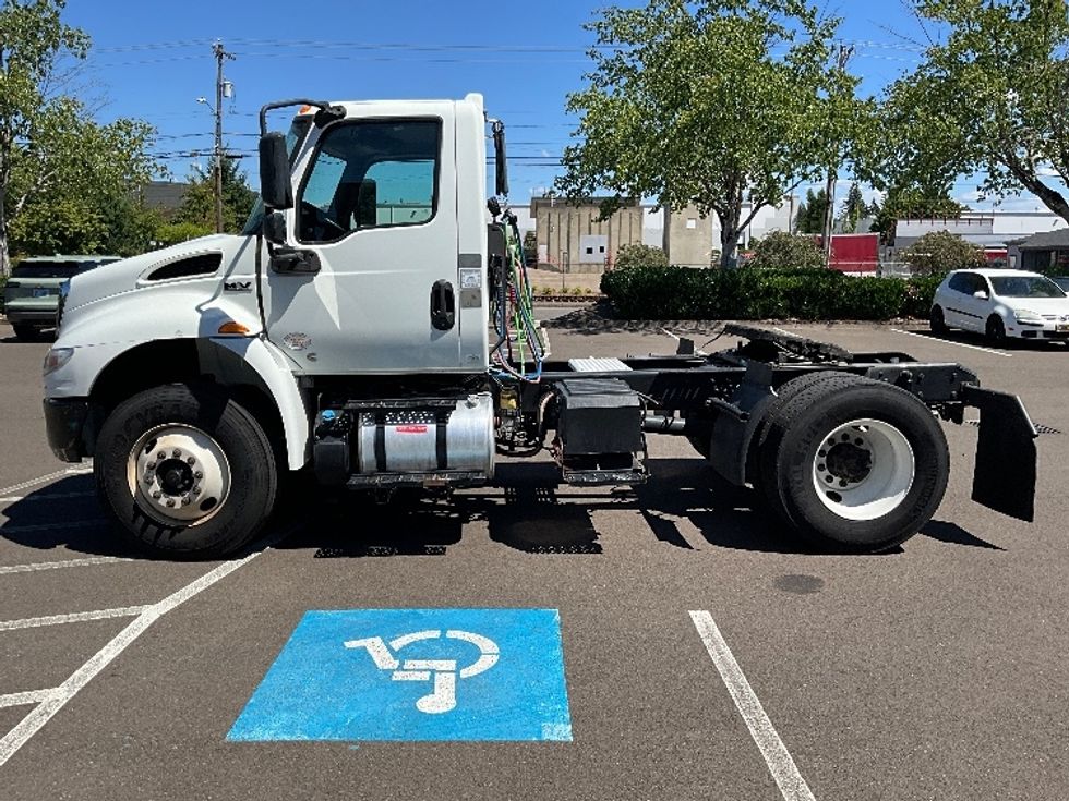 Day Cab Tractor-Heavy Duty Tractors-International-2020-MV607-Portland-OR-165,019\n\t\tmiles-$ 51,500 - Image 4