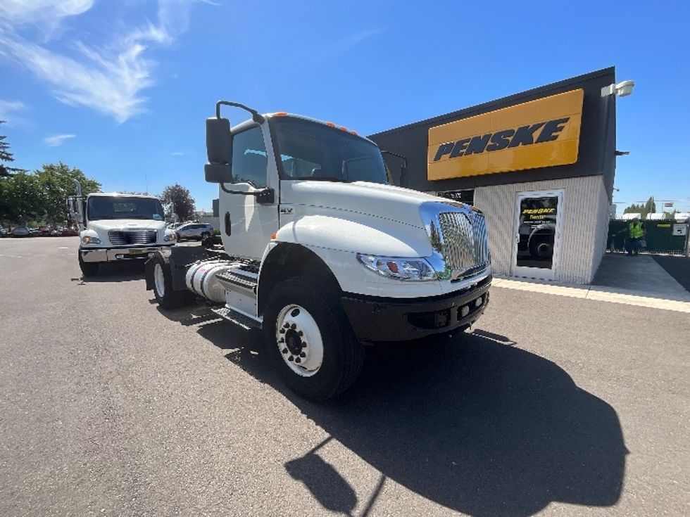 Day Cab Tractor-Heavy Duty Tractors-International-2020-MV607-Portland-OR-175,020\n\t\tmiles-$ 52,000 - Image 1