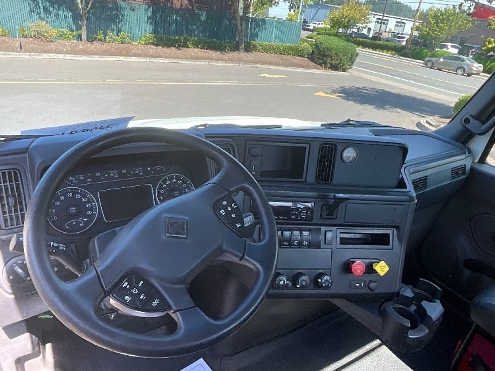 Day Cab Tractor-Heavy Duty Tractors-International-2020-MV607-Portland-OR-175,020\n\t\tmiles-$ 52,000 - Image 11