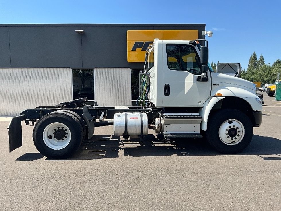Day Cab Tractor-Heavy Duty Tractors-International-2020-MV607-Portland-OR-175,020\n\t\tmiles-$ 52,000 - Image 8