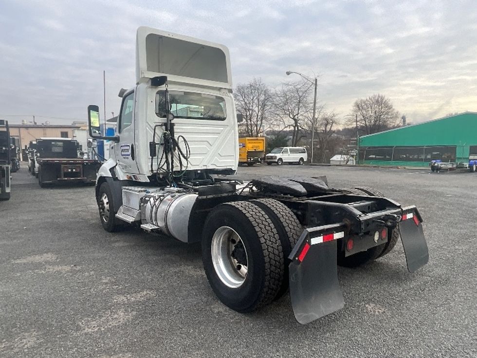 Day Cab Tractor-Heavy Duty Tractors-International-2020-RH613-Alexandria-VA-393,579\n\t\tmiles-$ 25,750 - Image 5
