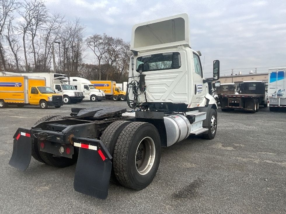 Day Cab Tractor-Heavy Duty Tractors-International-2020-RH613-Alexandria-VA-393,579\n\t\tmiles-$ 25,750 - Image 7