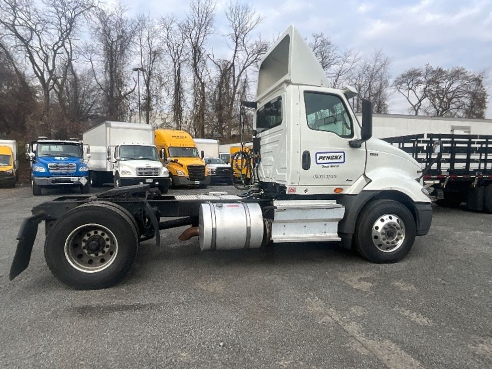 Day Cab Tractor-Heavy Duty Tractors-International-2020-RH613-Alexandria-VA-393,579\n\t\tmiles-$ 25,750 - Image 8