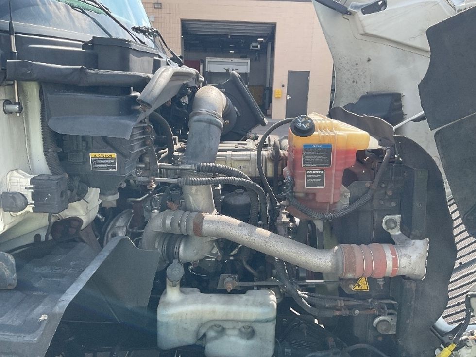 Day Cab Tractor-Heavy Duty Tractors-International-2020-RH613-Brooklyn Park-MN-114,905\n\t\tmiles-$ 21,750 - Image 15