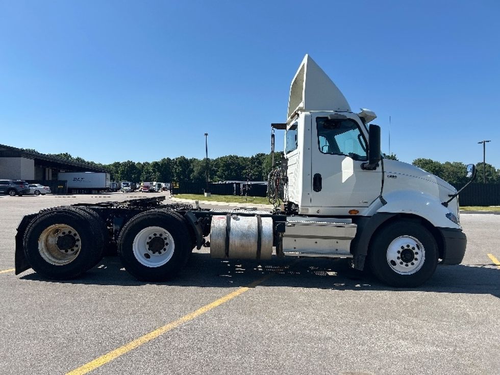Day Cab Tractor-Heavy Duty Tractors-International-2020-RH613-Byron Center-MI-288,614\n\t\tmiles-$ 30,500 - Image 8