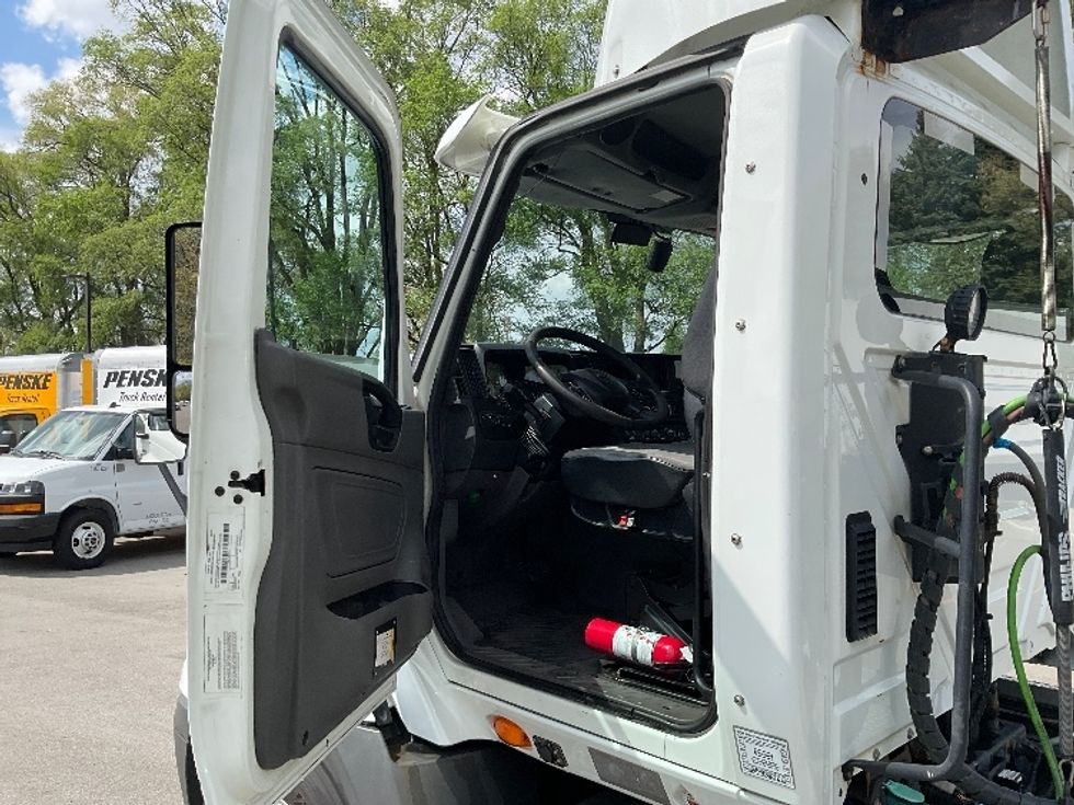 Day Cab Tractor-Heavy Duty Tractors-International-2020-RH613-Byron Center-MI-364,433\n\t\tmiles-$ 28,250 - Image 9