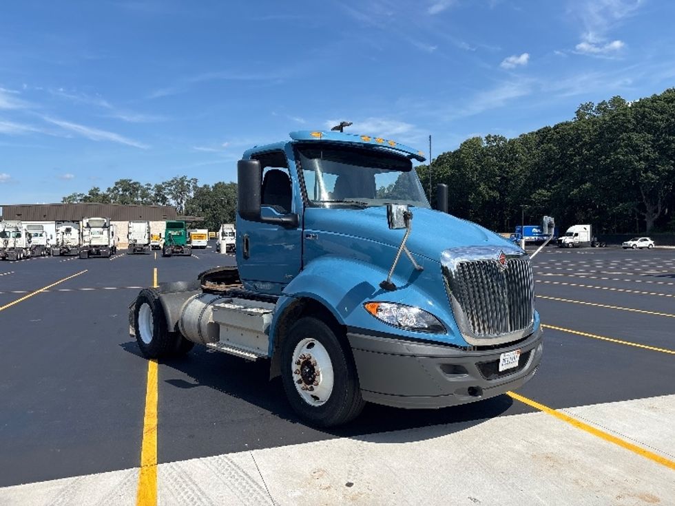 Day Cab Tractor-Heavy Duty Tractors-International-2020-RH613-Byron Center-MI-443,936\n\t\tmiles-$ 16,500 - Image 1