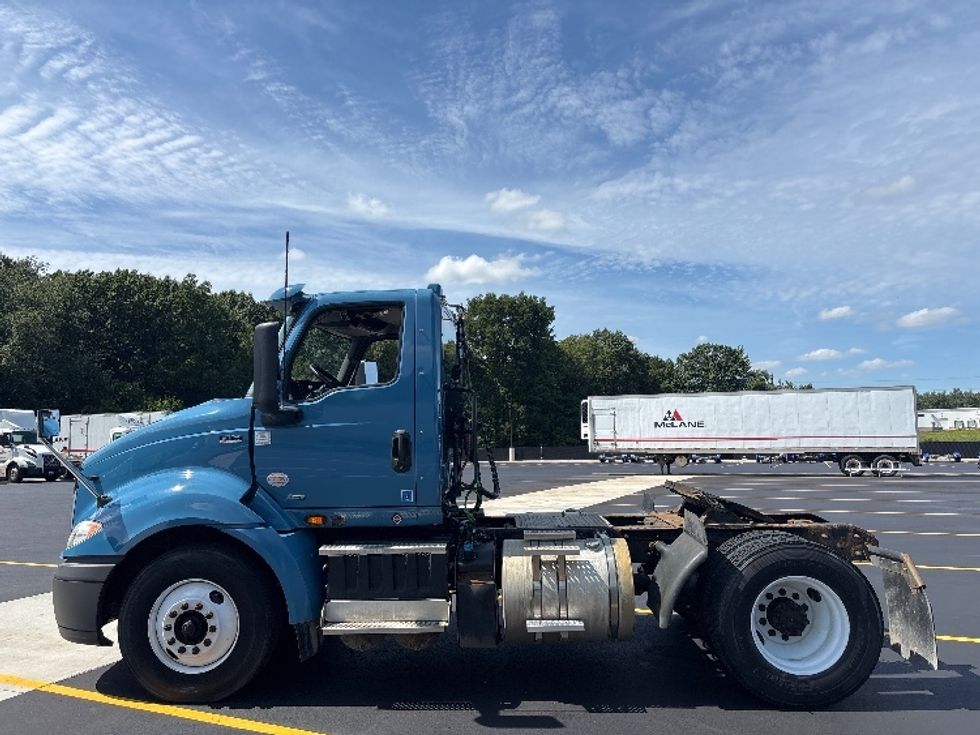 Day Cab Tractor-Heavy Duty Tractors-International-2020-RH613-Byron Center-MI-443,936\n\t\tmiles-$ 16,500 - Image 4