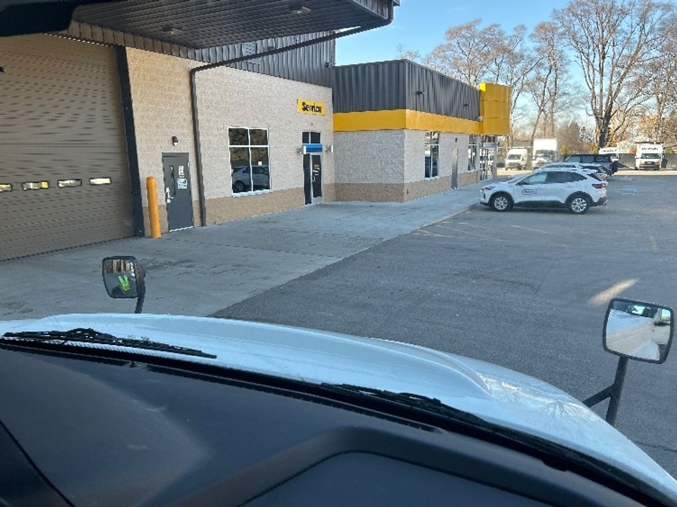 Day Cab Tractor-Heavy Duty Tractors-International-2020-RH613-Byron Center-MI-498,251\n\t\tmiles-$ 21,250 - Image 13