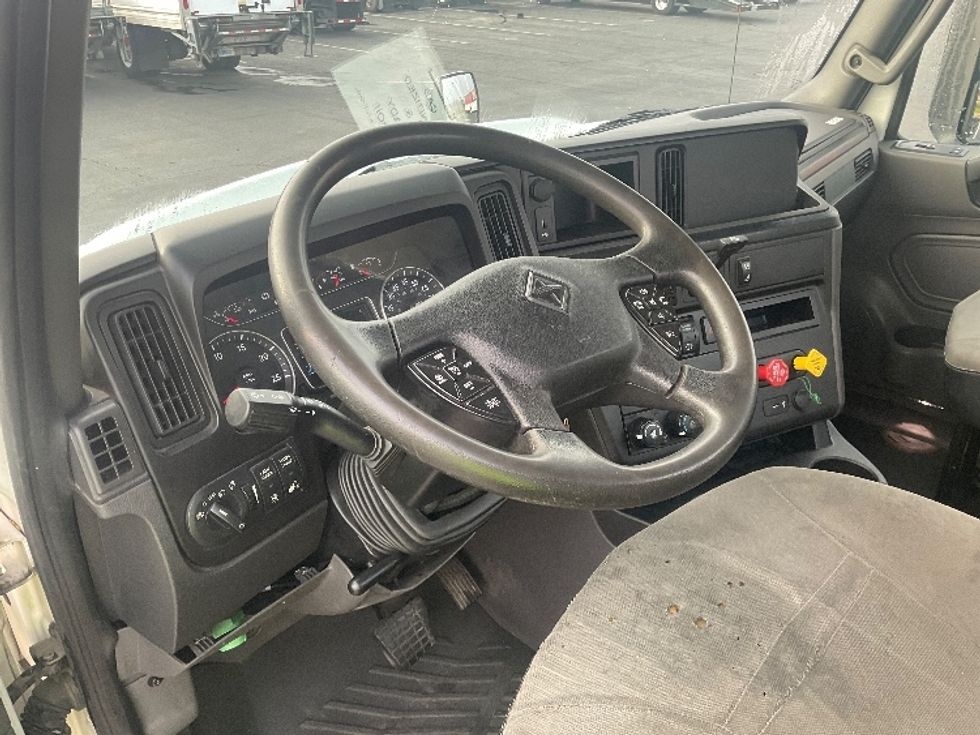 Day Cab Tractor-Heavy Duty Tractors-International-2020-RH613-Ceres-CA-289,984\n\t\tmiles-$ 23,750 - Image 11