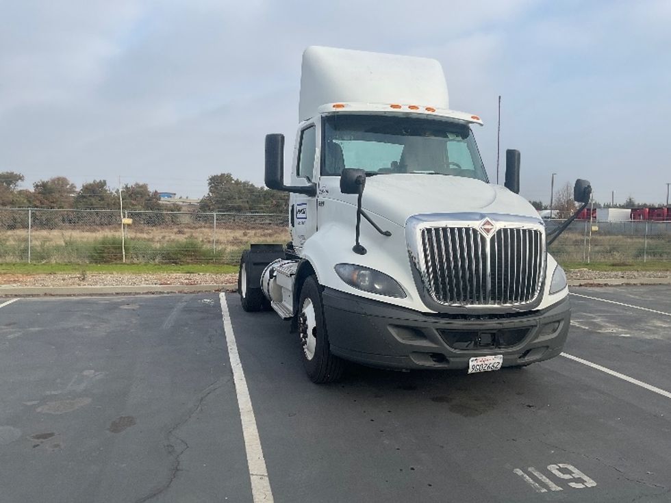 Day Cab Tractor-Heavy Duty Tractors-International-2020-RH613-Ceres-CA-289,984\n\t\tmiles-$ 23,750 - Image 3