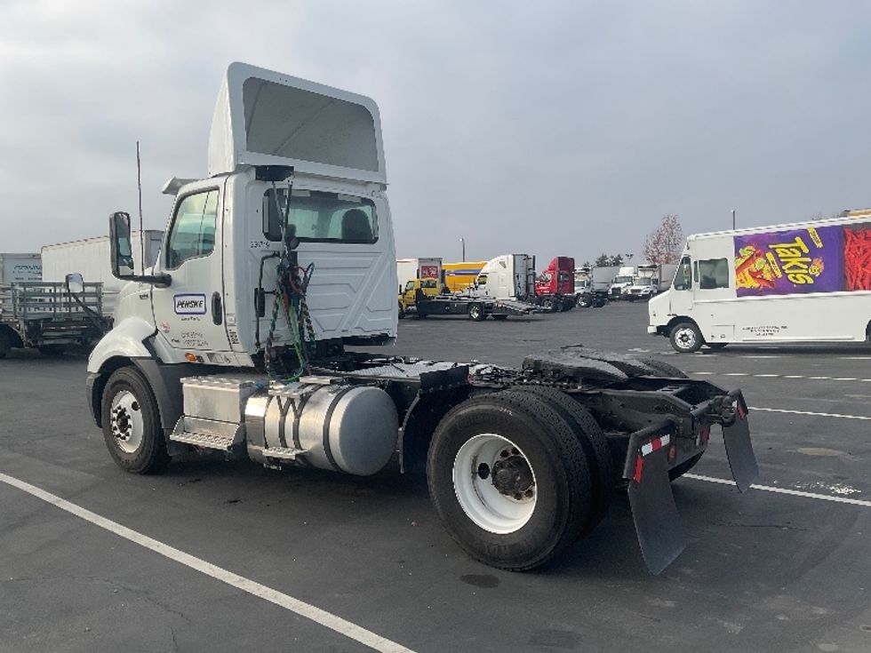 Day Cab Tractor-Heavy Duty Tractors-International-2020-RH613-Ceres-CA-289,984\n\t\tmiles-$ 23,750 - Image 5