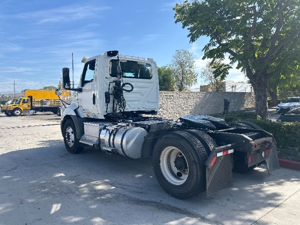 Day Cab Tractor-Heavy Duty Tractors-International-2020-RH613-City Of Industry-CA-131,112\n\t\tmiles-$ 22,750 - Image 5