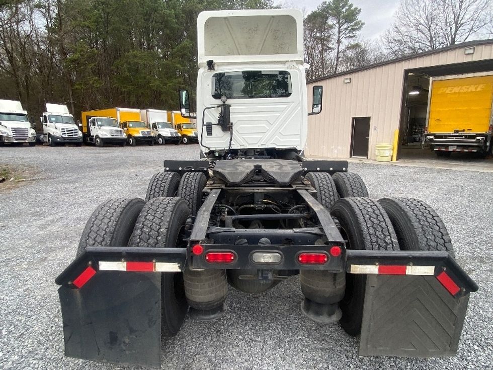 Day Cab Tractor-Heavy Duty Tractors-International-2020-RH613-Cleveland-TN-331,388\n\t\tmiles-$ 32,500 - Image 6