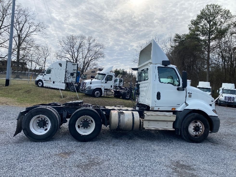 Day Cab Tractor-Heavy Duty Tractors-International-2020-RH613-Cleveland-TN-340,556\n\t\tmiles-$ 32,250 - Image 8
