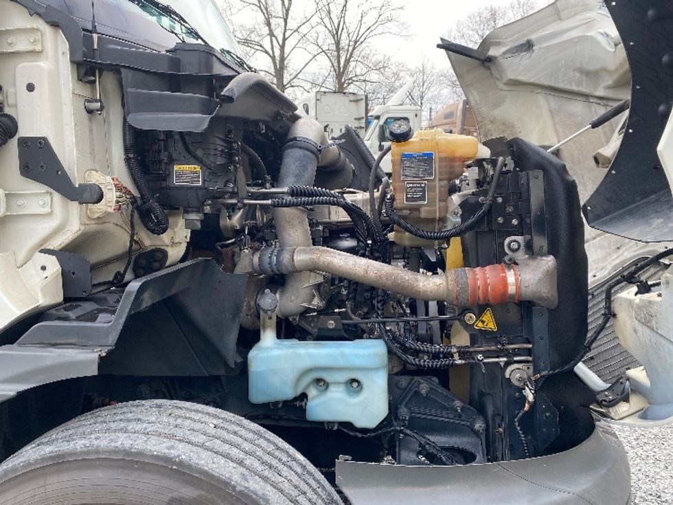 Day Cab Tractor-Heavy Duty Tractors-International-2020-RH613-Cleveland-TN-363,377\n\t\tmiles-$ 31,250 - Image 15