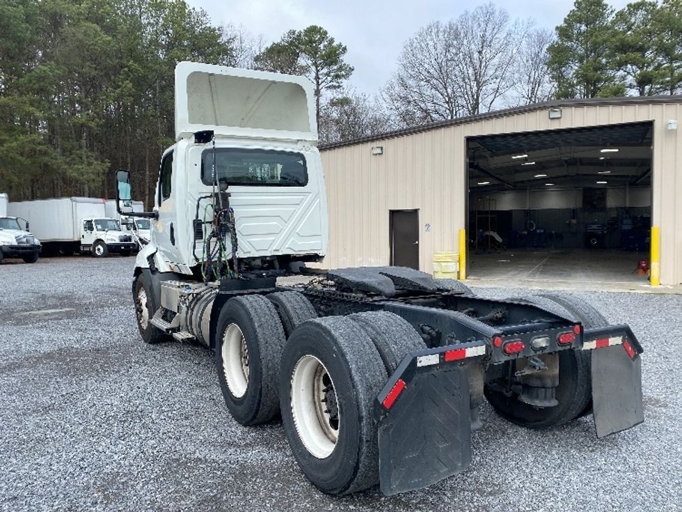 Day Cab Tractor-Heavy Duty Tractors-International-2020-RH613-Cleveland-TN-363,377\n\t\tmiles-$ 31,250 - Image 5