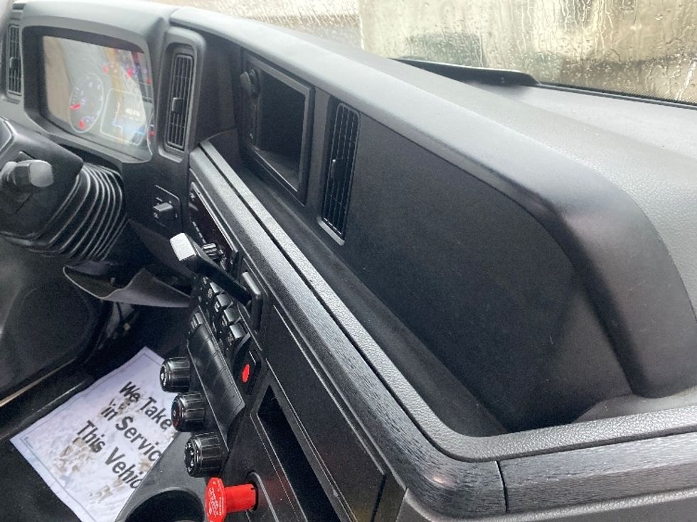 Day Cab Tractor-Heavy Duty Tractors-International-2020-RH613-Cleveland-TN-402,415\n\t\tmiles-$ 29,500 - Image 18