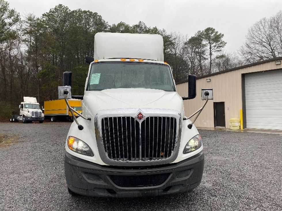 Day Cab Tractor-Heavy Duty Tractors-International-2020-RH613-Cleveland-TN-402,415\n\t\tmiles-$ 29,500 - Image 2