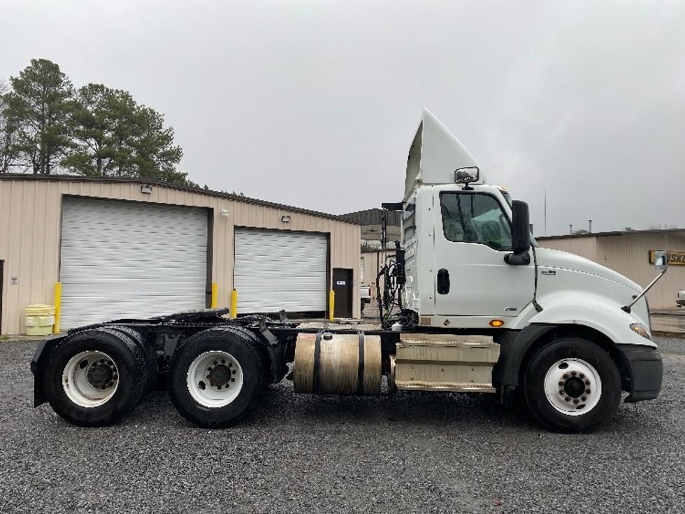 Day Cab Tractor-Heavy Duty Tractors-International-2020-RH613-Cleveland-TN-402,415\n\t\tmiles-$ 29,500 - Image 8