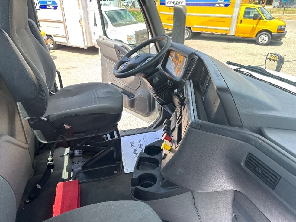 Day Cab Tractor-Heavy Duty Tractors-International-2020-RH613-Comstock Park-MI-444,548\n\t\tmiles-$ 26,250 - Image 14