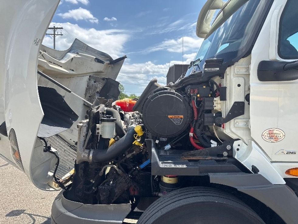 Day Cab Tractor-Heavy Duty Tractors-International-2020-RH613-Comstock Park-MI-444,548\n\t\tmiles-$ 26,250 - Image 16