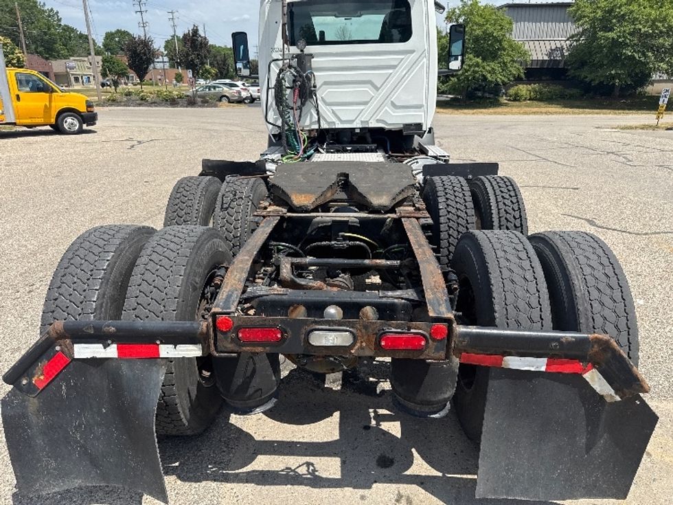 Day Cab Tractor-Heavy Duty Tractors-International-2020-RH613-Comstock Park-MI-444,548\n\t\tmiles-$ 26,250 - Image 6