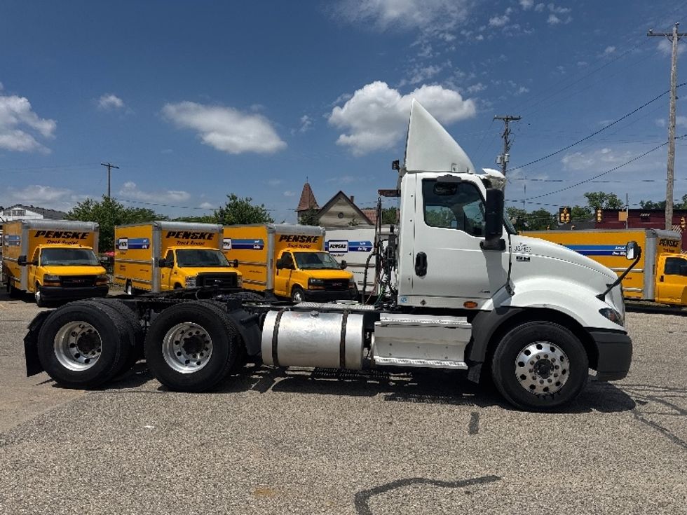 Day Cab Tractor-Heavy Duty Tractors-International-2020-RH613-Comstock Park-MI-444,548\n\t\tmiles-$ 26,250 - Image 8