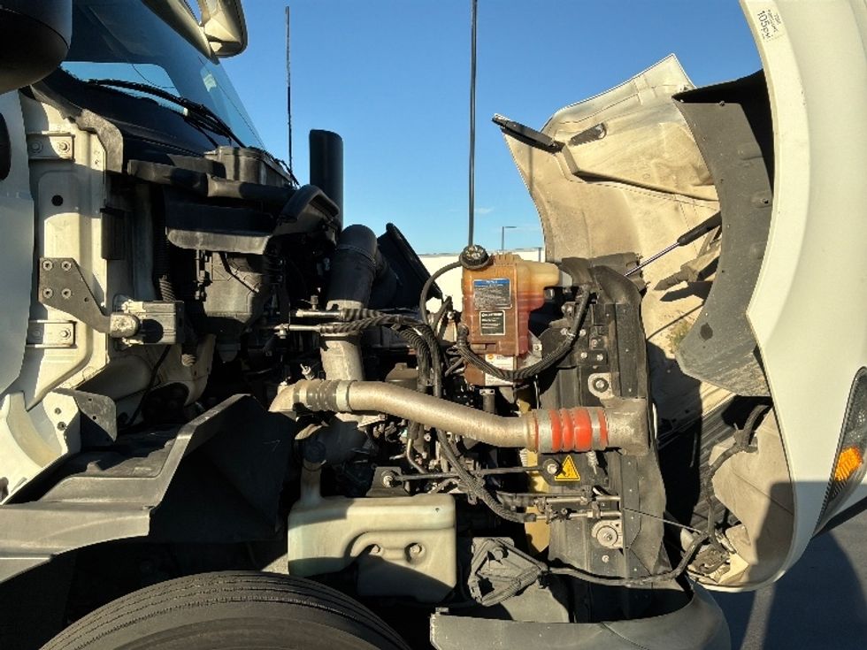 Day Cab Tractor-Heavy Duty Tractors-International-2020-RH613-Corona-CA-263,079\n\t\tmiles-$ 23,750 - Image 14