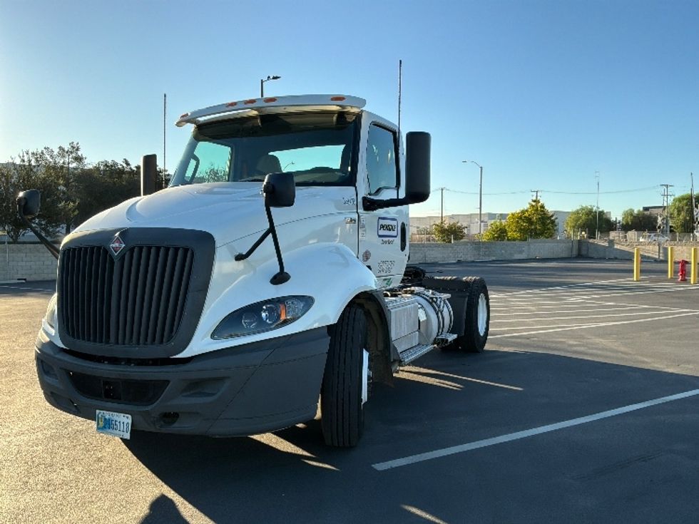Day Cab Tractor-Heavy Duty Tractors-International-2020-RH613-Corona-CA-263,079\n\t\tmiles-$ 23,750 - Image 3