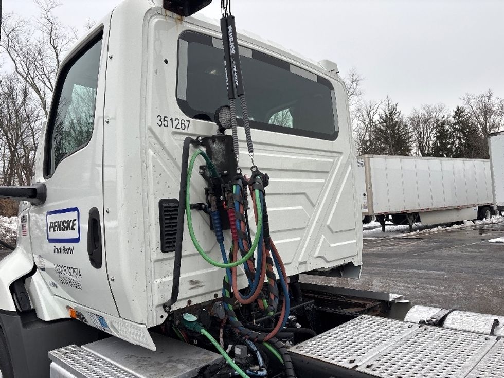Day Cab Tractor-Heavy Duty Tractors-International-2020-RH613-Cranbury-NJ-245,837\n\t\tmiles-$ 32,250 - Image 18