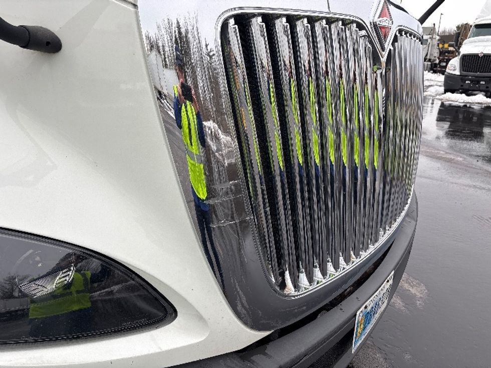 Day Cab Tractor-Heavy Duty Tractors-International-2020-RH613-Cranbury-NJ-245,837\n\t\tmiles-$ 33,000 - Image 19