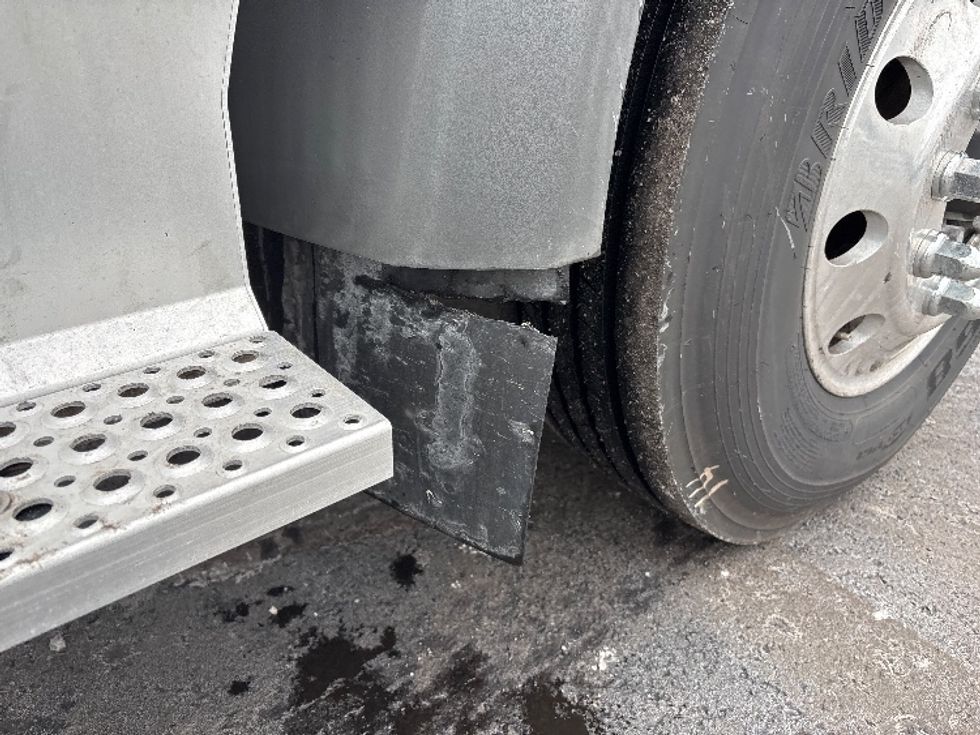 Day Cab Tractor-Heavy Duty Tractors-International-2020-RH613-Cranbury-NJ-245,837\n\t\tmiles-$ 33,000 - Image 20