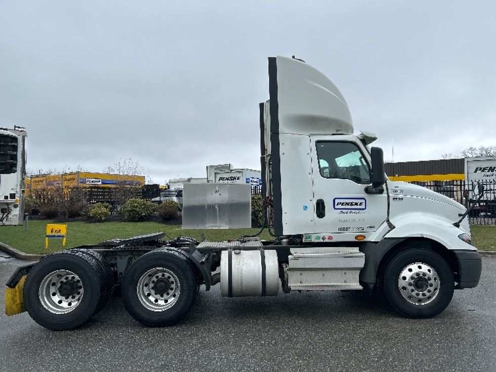 Day Cab Tractor-Heavy Duty Tractors-International-2020-RH613-Fitchburg-MA-336,426\n\t\tmiles-$ 30,500 - Image 8