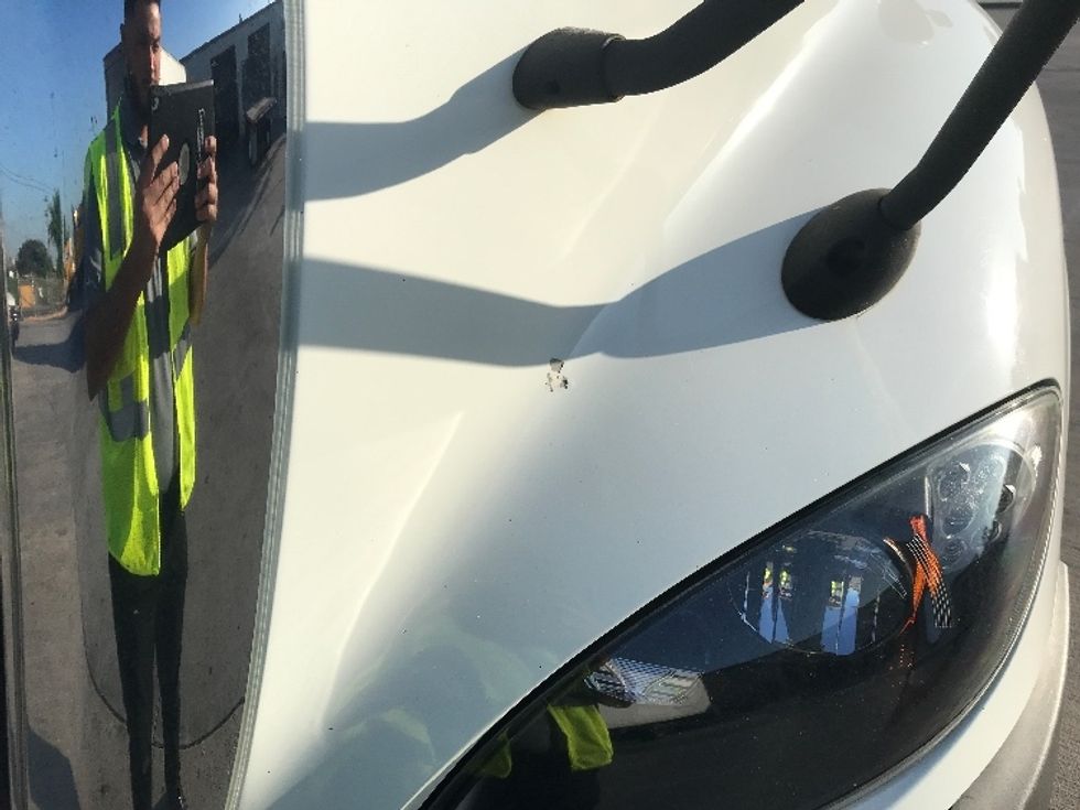 Day Cab Tractor-Heavy Duty Tractors-International-2020-RH613-Fontana-CA-124,541\n\t\tmiles-$ 38,750 - Image 16