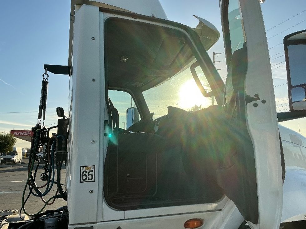 Day Cab Tractor-Heavy Duty Tractors-International-2020-RH613-Fontana-CA-173,552\n\t\tmiles-$ 30,750 - Image 12