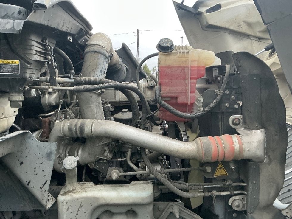 Day Cab Tractor-Heavy Duty Tractors-International-2020-RH613-Fontana-CA-294,945\n\t\tmiles-$ 25,750 - Image 14