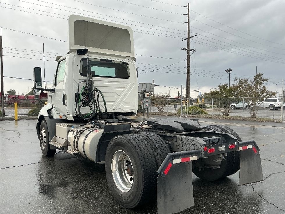 Day Cab Tractor-Heavy Duty Tractors-International-2020-RH613-Fontana-CA-294,945\n\t\tmiles-$ 25,750 - Image 5