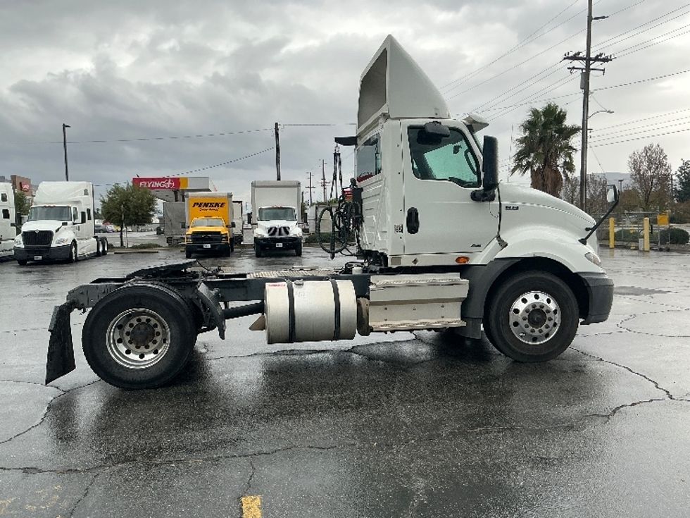 Day Cab Tractor-Heavy Duty Tractors-International-2020-RH613-Fontana-CA-294,945\n\t\tmiles-$ 25,750 - Image 8