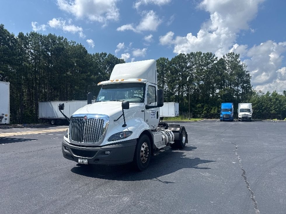 Day Cab Tractor-Heavy Duty Tractors-International-2020-RH613-Forest Park-GA-200,108\n\t\tmiles-$ 22,250 - Image 3