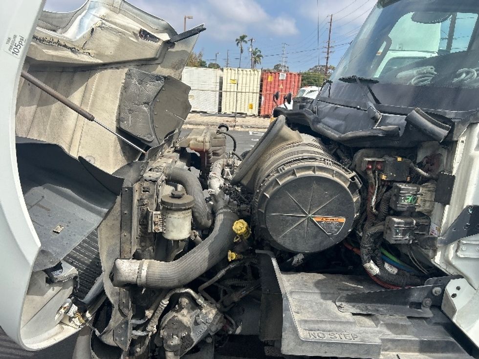 Day Cab Tractor-Heavy Duty Tractors-International-2020-RH613-Fresno-CA-251,693\n\t\tmiles-$ 24,750 - Image 16