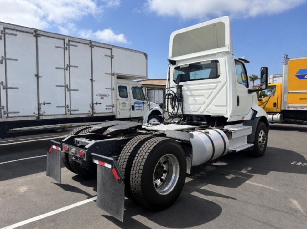Day Cab Tractor-Heavy Duty Tractors-International-2020-RH613-Fresno-CA-251,693\n\t\tmiles-$ 24,750 - Image 7